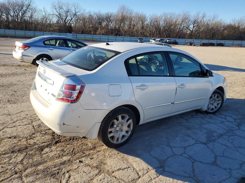 Photo 3 from auction – 2012 NISSAN SENTRA with VIN 3N1AB6AP7CL692264