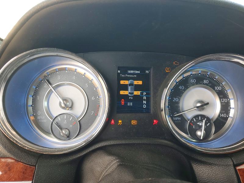 Photo 9 from auction – 2014 CHRYSLER 300 with VIN 2C3CCAAG9EH354810