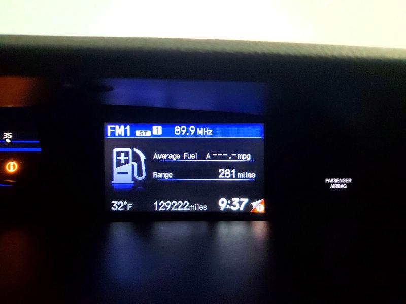 Фото 9 с аукциона – 2014 HONDA CIVIC LX с VIN 19XFB2F57EE038200