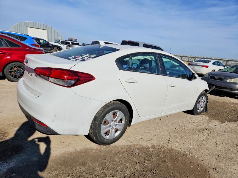 Photo 3 from auction – 2017 KIA FORTE LX with VIN 3KPFK4A71HE050318