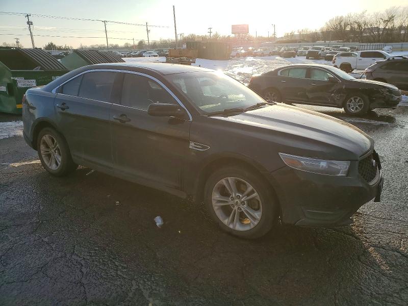Photo 4 from auction – 2014 FORD TAURUS SEL with VIN 1FAHP2E80EG143530