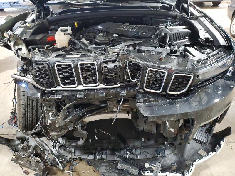 Photo 12 from auction – 2025 JEEP GRAND CHEROKEE with VIN 1C4RJKBG2S8709785