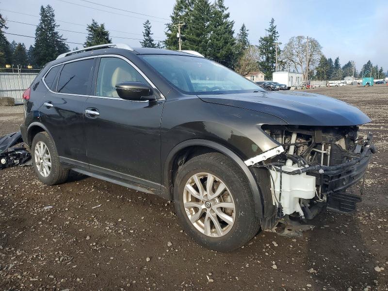 Photo 4 from auction – 2017 NISSAN ROGUE S with VIN KNMAT2MT1HP593091