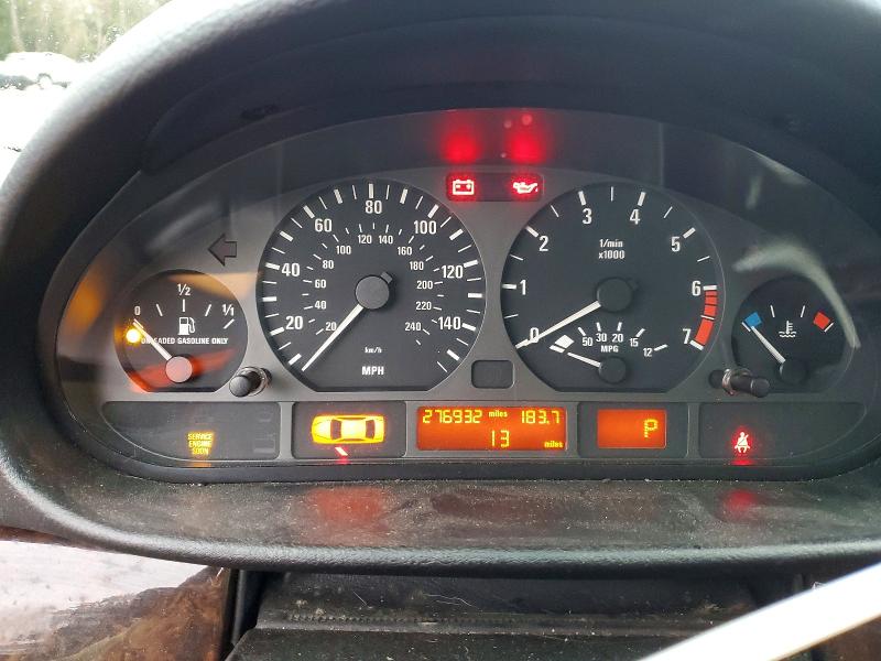 Photo 9 from auction – 2001 BMW 325 IT with VIN WBAAW33461ET41410