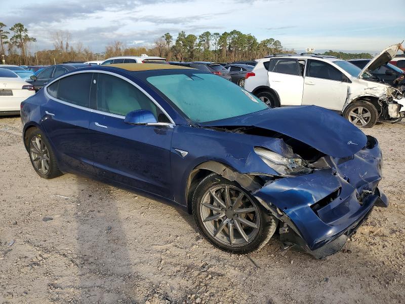 Photo 4 from auction – 2019 TESLA MODEL 3 with VIN 5YJ3E1EA9KF302011