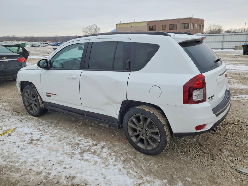 Photo 2 from auction – 2017 JEEP COMPASS with VIN 1C4NJDBB5HD153373