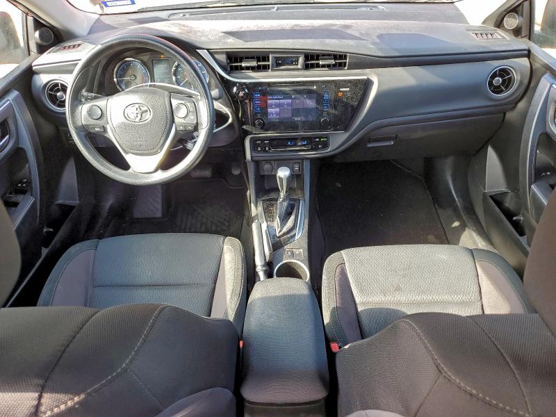 Photo 8 from auction – 2017 TOYOTA COROLLA L with VIN 5YFBURHEXHP702894