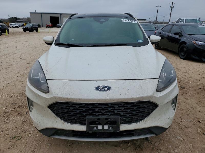 Photo 5 from auction – 2020 FORD ESCAPE with VIN 1FMCU0H63LUB66015