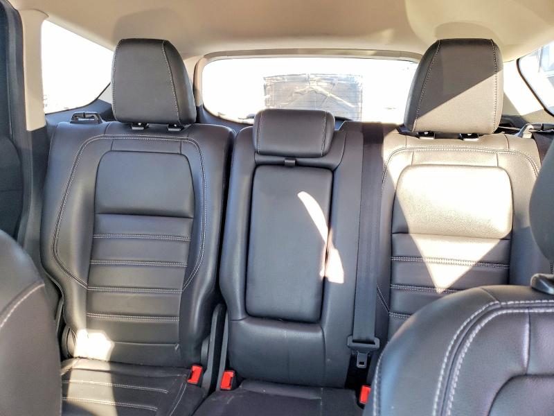 Photo 10 from auction – 2019 FORD ESCAPE with VIN 1FMCU9HD0KUC17861