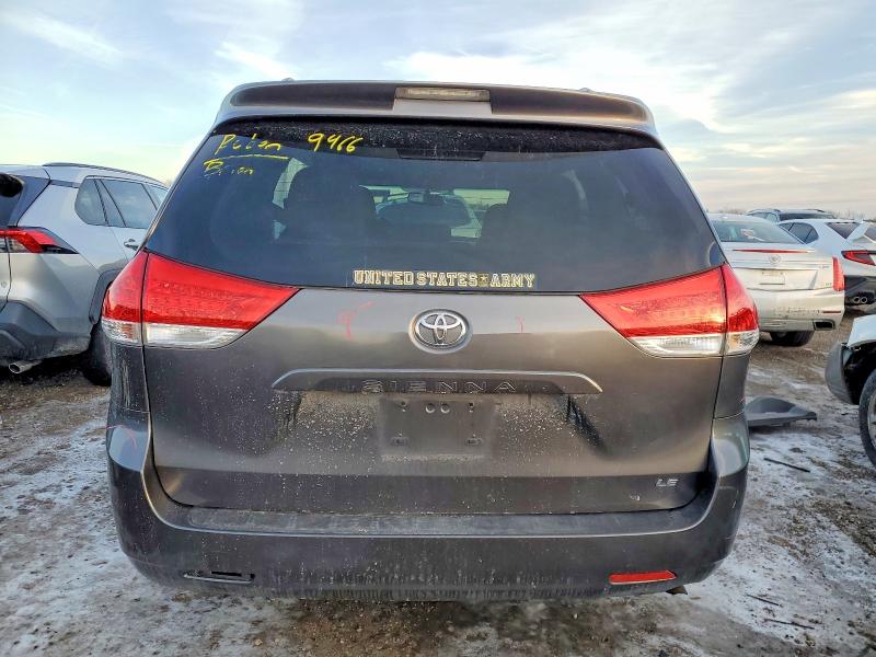 Photo 6 from auction – 2013 TOYOTA SIENNA LE with VIN 5TDKK3DC8DS341853