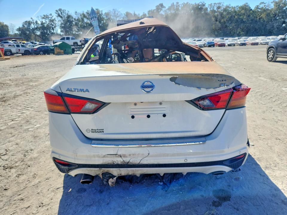 Photo 6 from auction – 2022 NISSAN ALTIMA with VIN 1N4BL4EV3NN311790