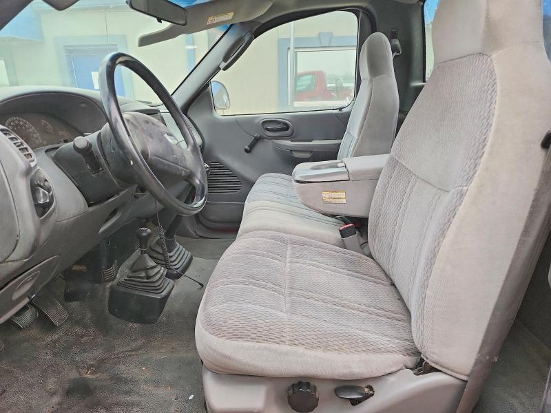 Photo 7 from auction – 2002 FORD F150 with VIN 1FTRF18202NC05177