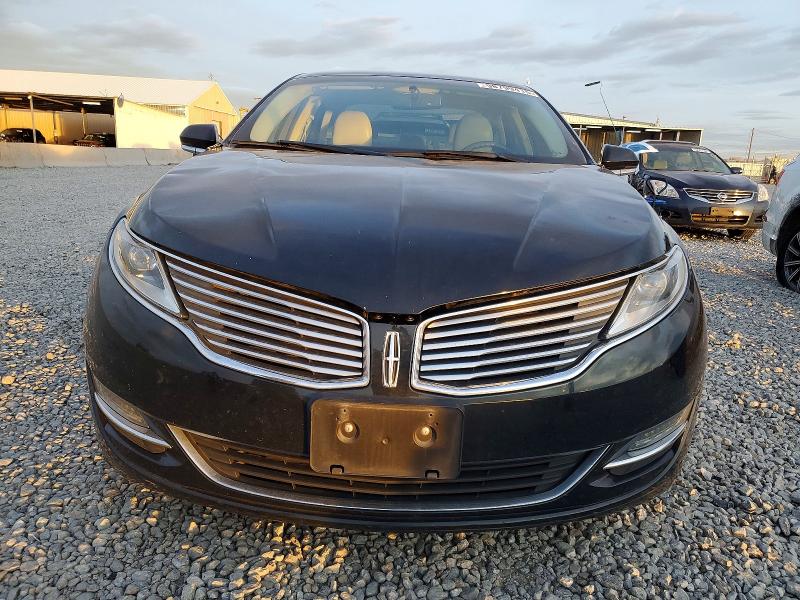 Photo 5 from auction – 2014 LINCOLN MKZ with VIN 3LN6L2JK3ER811565