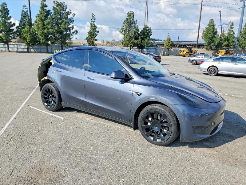 Photo 4 from auction – 2022 TESLA MODEL Y with VIN 7SAYGDEE0NA019618