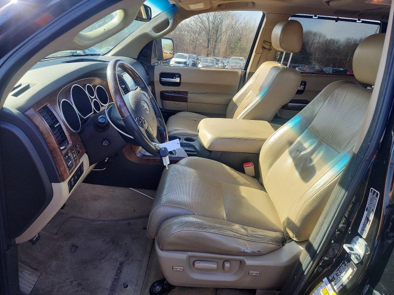 Photo 7 from auction – 2010 TOYOTA SEQUOIA PL with VIN 5TDDW5G14AS027020