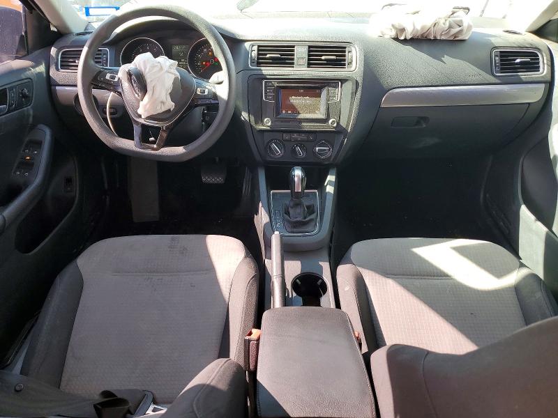 Photo 8 from auction – 2018 VOLKSWAGEN JETTA S with VIN 3VW2B7AJ2JM260690
