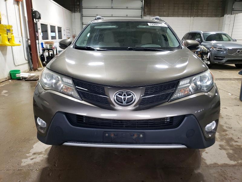 Photo 5 from auction – 2014 TOYOTA RAV4 XLE with VIN JTMRFREV7ED065443