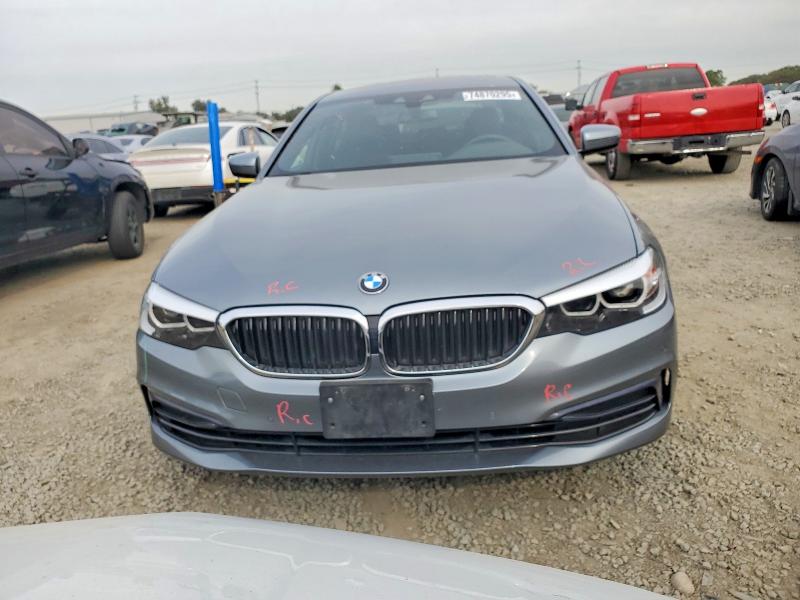 Photo 5 from auction – 2019 BMW 540 with VIN WBAJE5C50KG919790