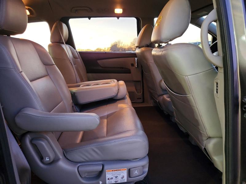 Photo 11 from auction – 2016 HONDA ODYSSEY EX with VIN 5FNRL5H48GB019992