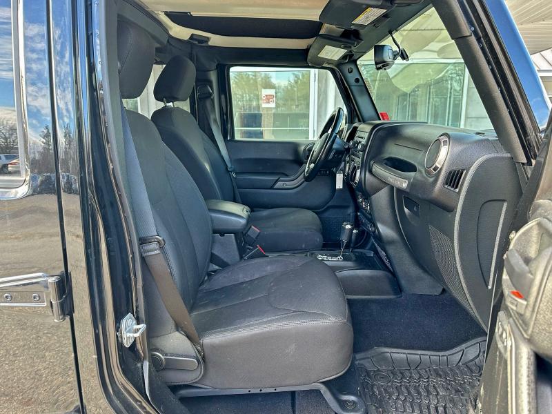 Photo 5 from auction – 2018 JEEP WRANGLER U with VIN 1C4BJWDG5JL854675