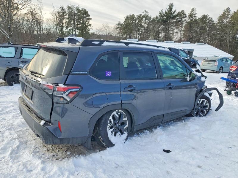 Photo 3 from auction – 2025 SUBARU FORESTER P with VIN JF2SLDBC4SH470004