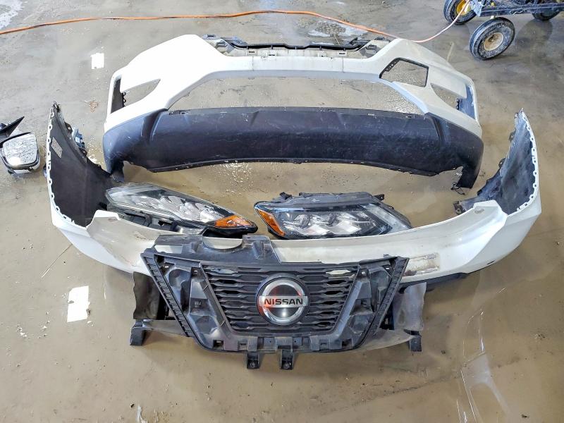 Photo 12 from auction – 2019 NISSAN ROGUE S with VIN 5N1AT2MT4KC704212