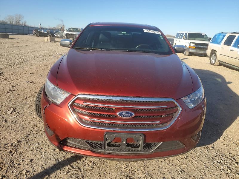 Photo 5 from auction – 2014 FORD TAURUS LIM with VIN 1FAHP2F80EG137628