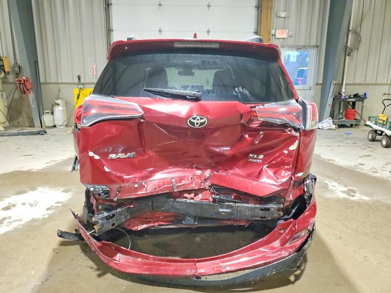 Photo 6 from auction – 2018 TOYOTA RAV4 ADVEN with VIN JTMRFREVXJD251469