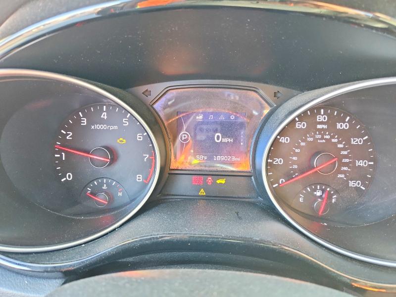 Photo 9 from auction – 2015 KIA SEDONA with VIN KNDMC5C12F6046767