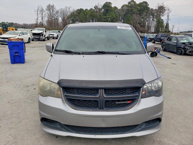 Photo 5 from auction – 2014 DODGE GRAND CARA with VIN 2C4RDGBG1ER365685