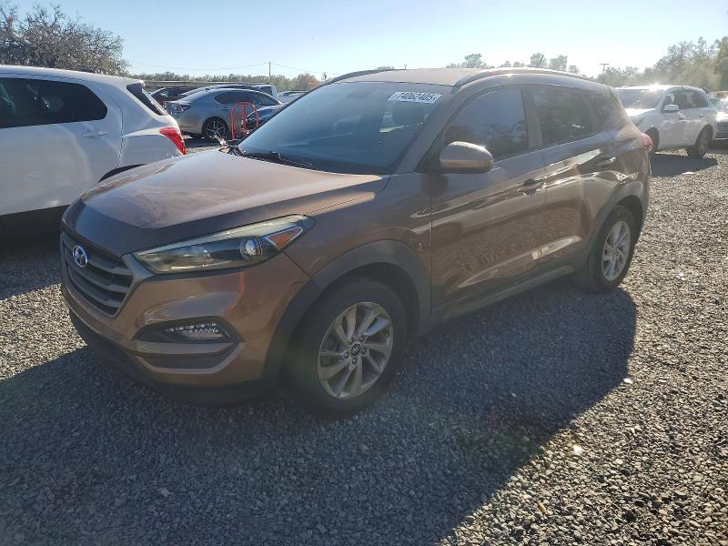 HYUNDAI TUCSON LIM 2016 with VIN KM8J33A42GU205624 - Photo from auction