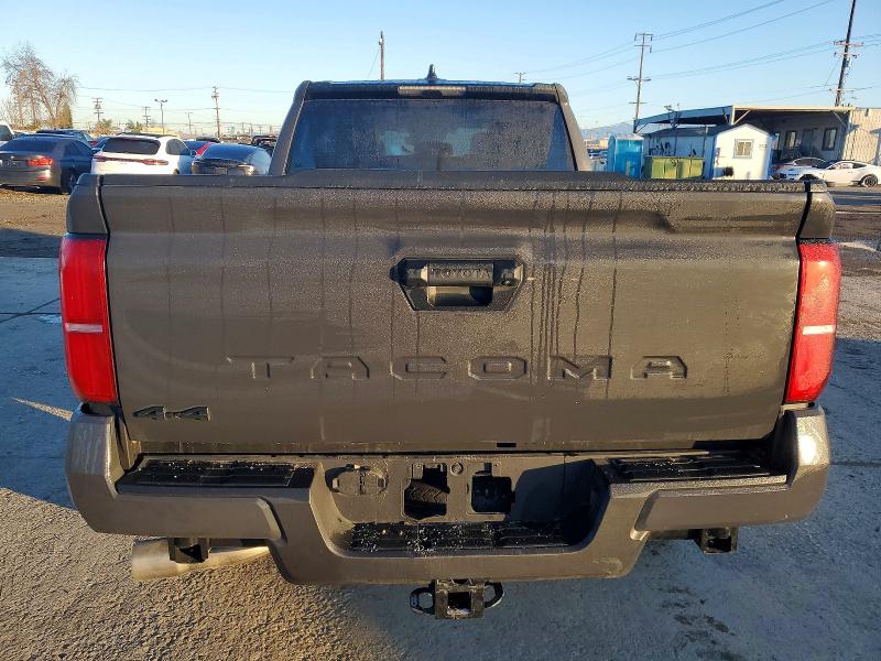 Photo 6 from auction – 2025 TOYOTA TACOMA DOU with VIN 3TMLB5JN4SM189153
