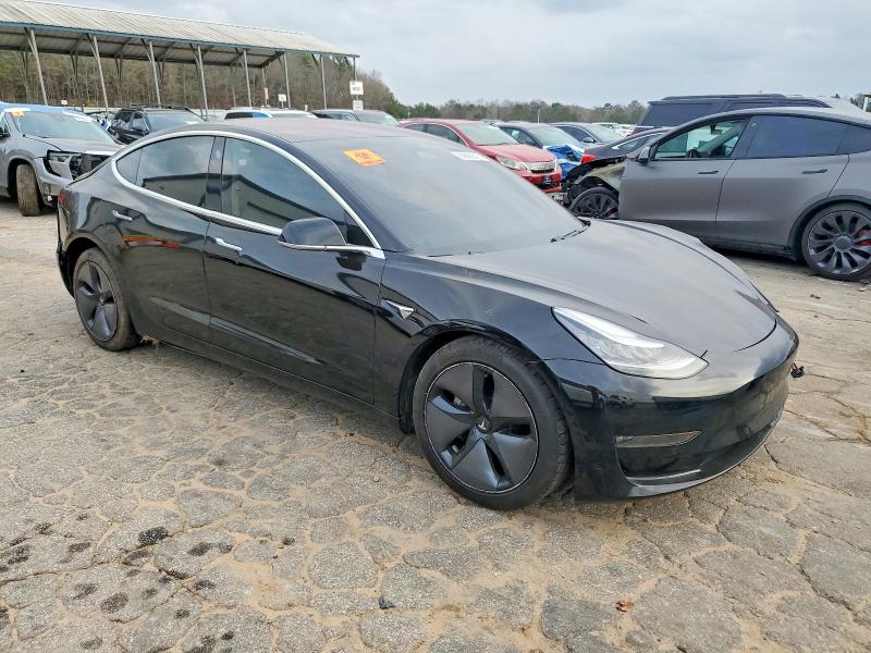 Photo 4 from auction – 2018 TESLA MODEL 3 with VIN 5YJ3E1EA7JF123111