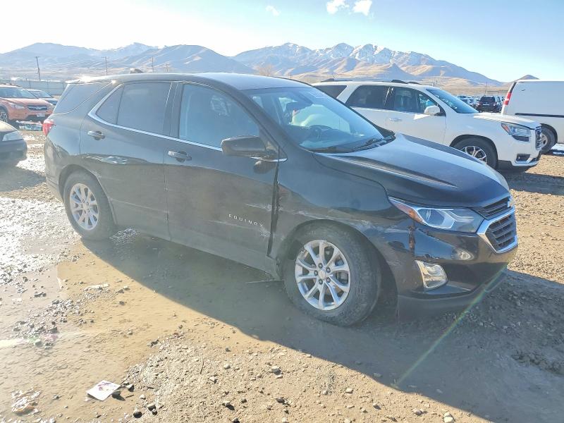 Photo 4 from auction – 2020 CHEVROLET EQUINOX LT with VIN 3GNAXUEV9LL138372