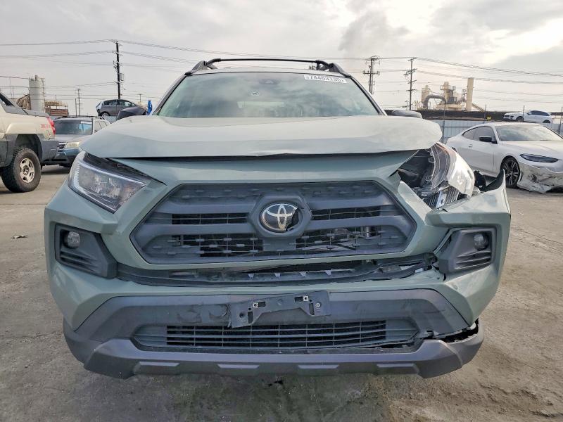 Photo 5 from auction – 2021 TOYOTA RAV4 with VIN 2T3S1RFV4MW151812
