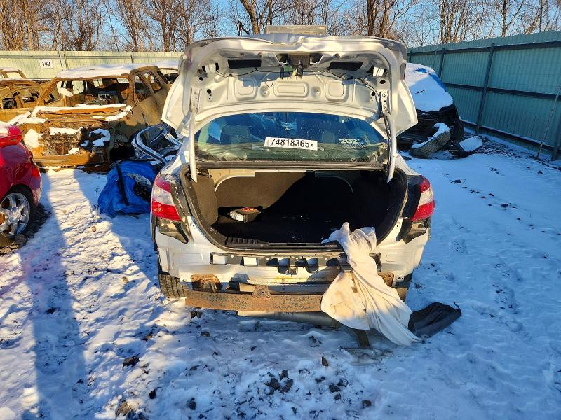 Photo 6 from auction – 2014 FORD FOCUS with VIN 1FADP3F25EL181339