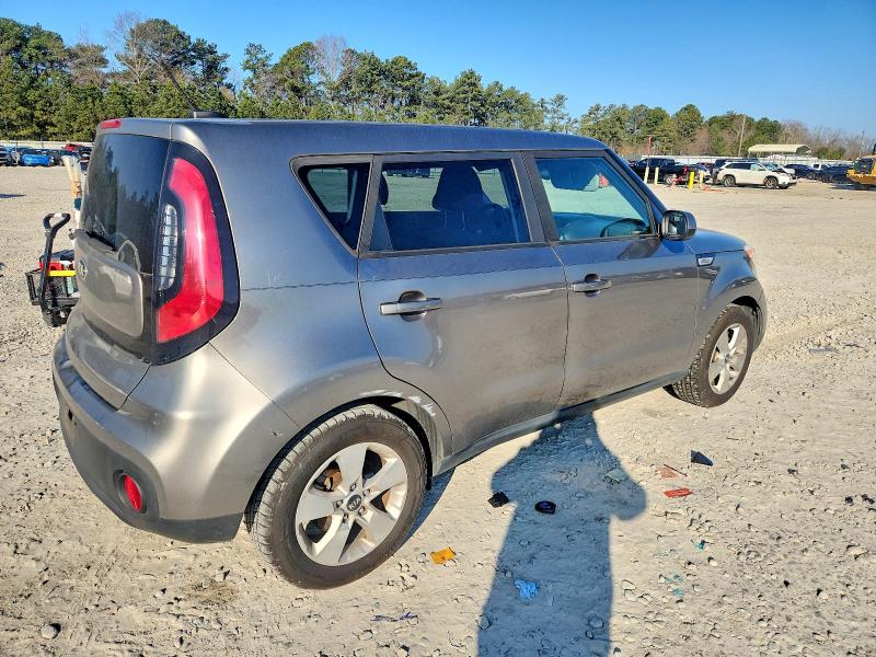 Photo 3 from auction – 2018 KIA SOUL with VIN KNDJN2A22J7619628