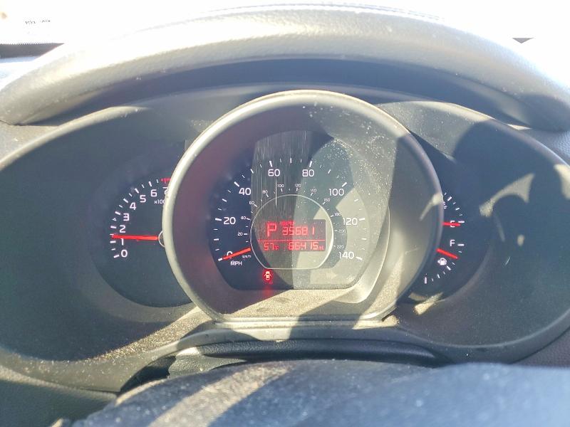 Photo 9 from auction – 2015 KIA SOUL + with VIN KNDJP3A5XF7764255