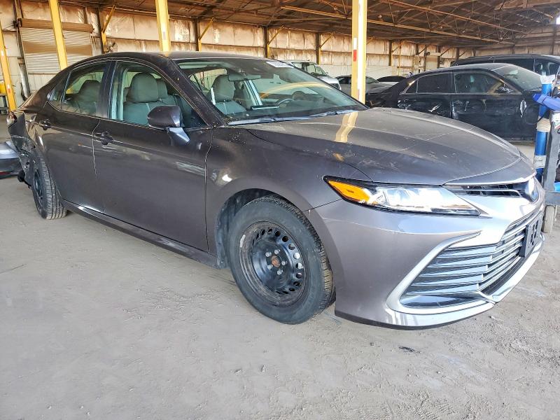 Photo 3 from auction – 2023 TOYOTA CAMRY with VIN 4T1C31AK4PU052319