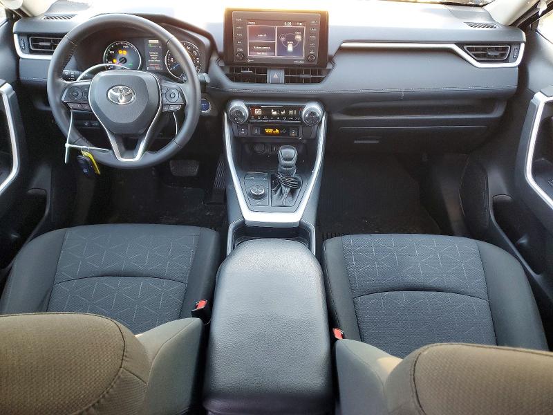 Photo 8 from auction – 2021 TOYOTA RAV4 XLE with VIN 2T3RWRFV9MW126338