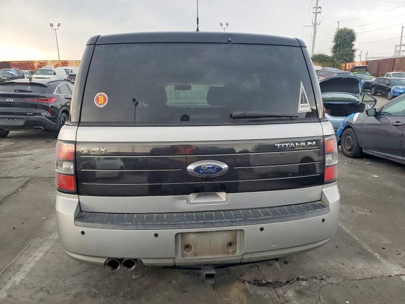 Photo 6 from auction – 2011 FORD FLEX LIMIT with VIN 2FMGK5DC5BBD28652