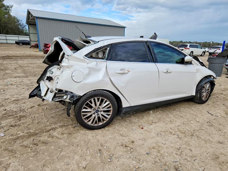 Photo 3 from auction – 2016 FORD FOCUS with VIN 1FADP3J21GL266415