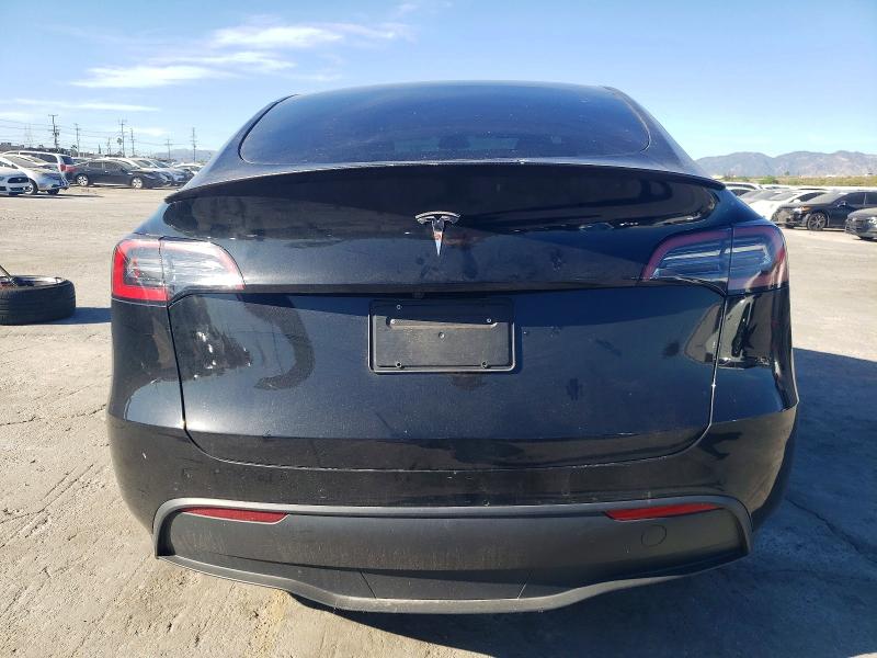 Photo 6 from auction – 2022 TESLA MODEL Y with VIN 7SAYGDEF8NF541392