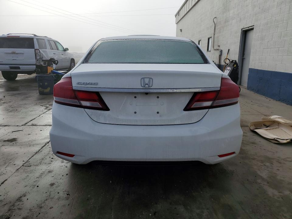 Photo 6 from auction – 2015 HONDA CIVIC EX with VIN 19XFB2F88FE001801