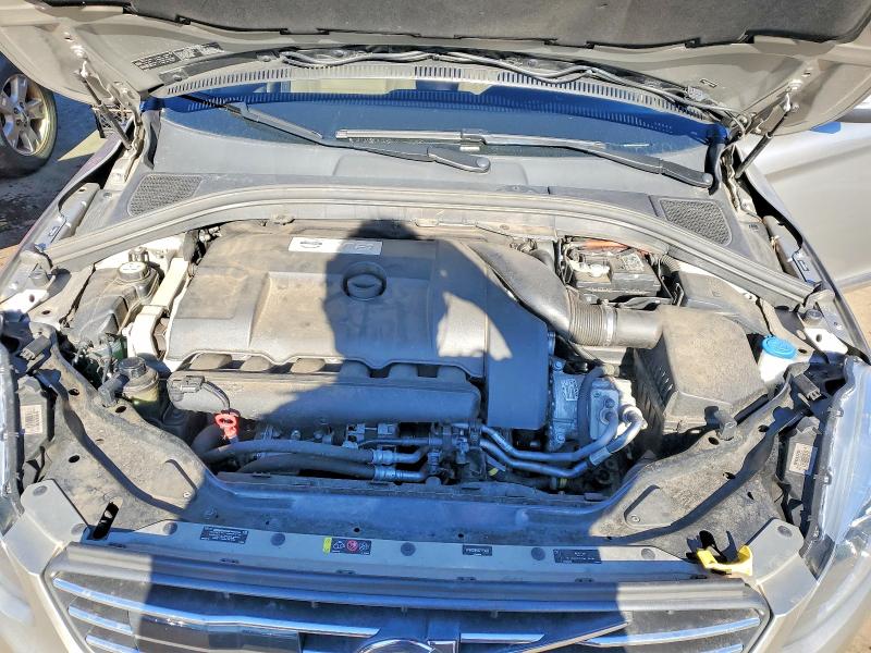 Фото 12 с аукциона – 2016 VOLVO XC60 с VIN YV4902RM0G2779436