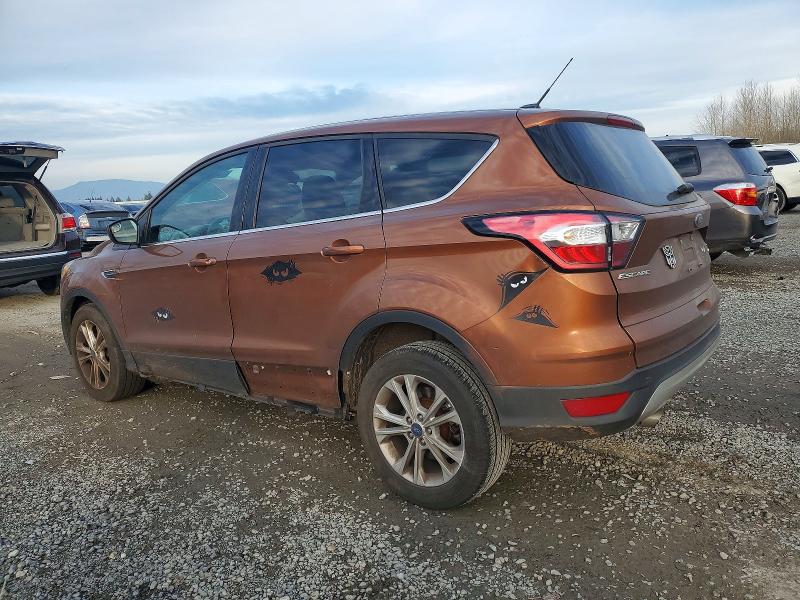 Photo 2 from auction – 2017 FORD ESCAPE SE with VIN 1FMCU9G95HUE97945