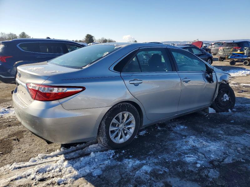 Zdjęcie 3 z aukcji – 2016 TOYOTA CAMRY z VIN 4T4BF1FKXGR545777