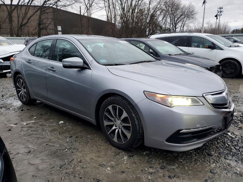 Photo 4 from auction – 2017 ACURA TLX with VIN 19UUB1F54HA000630