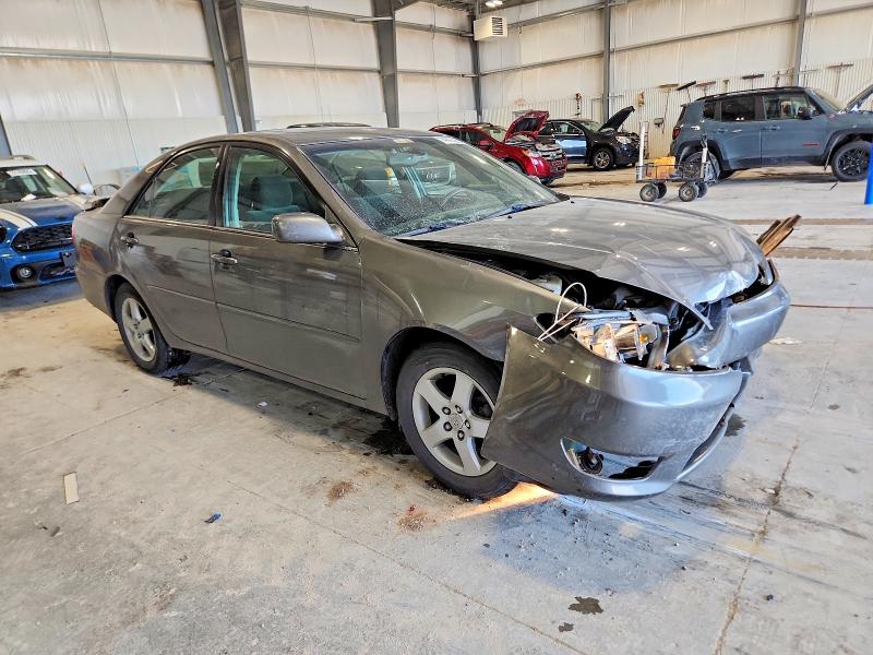 Photo 4 from auction – 2005 TOYOTA CAMRY LE with VIN 4T1BE32K75U593006