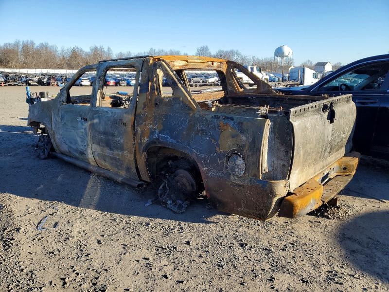 Photo 2 from auction – 2013 CHEVROLET AVALANCHE with VIN 3GNTKGE7XDG237822